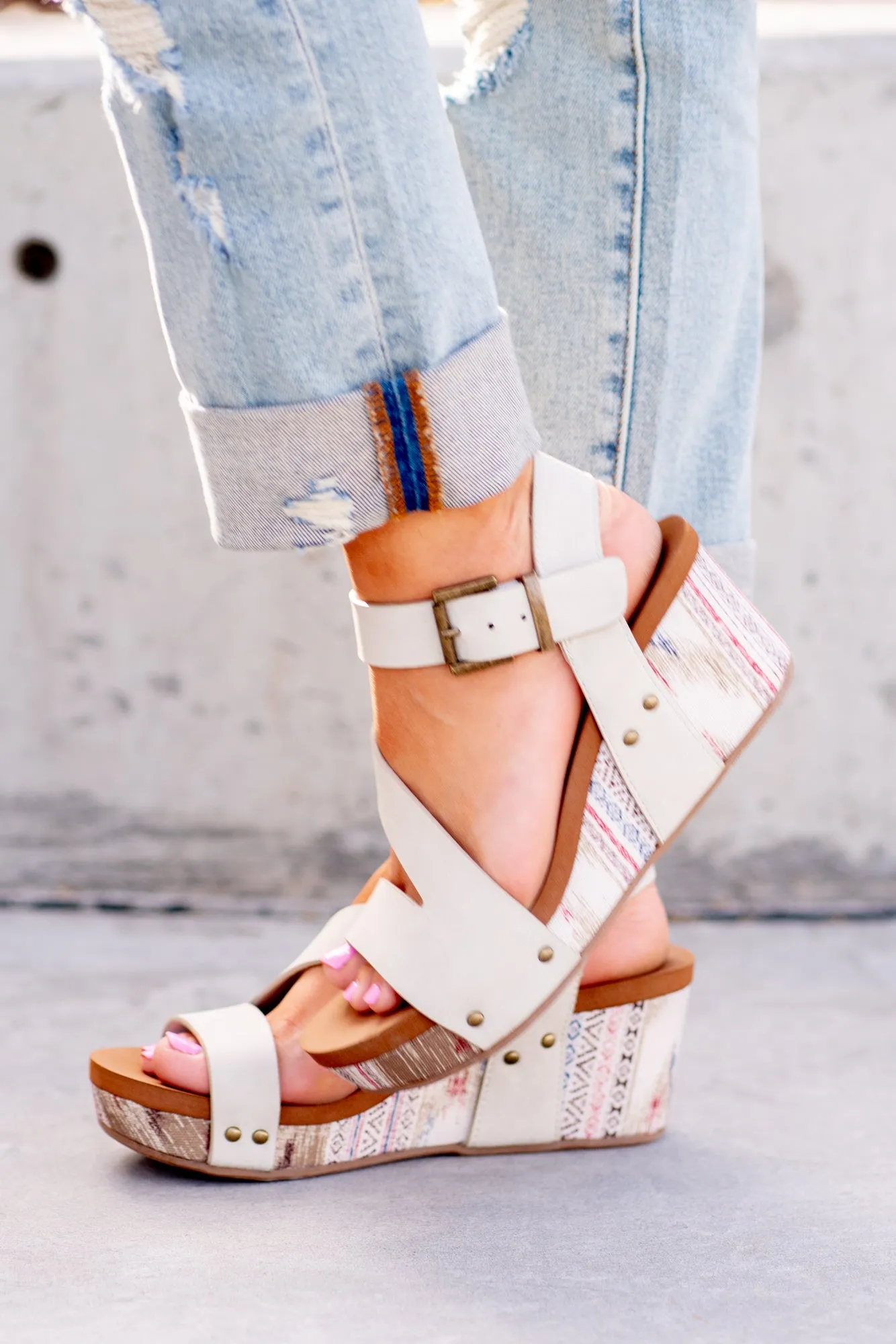 Giavanna Wedge Sandals - Cream