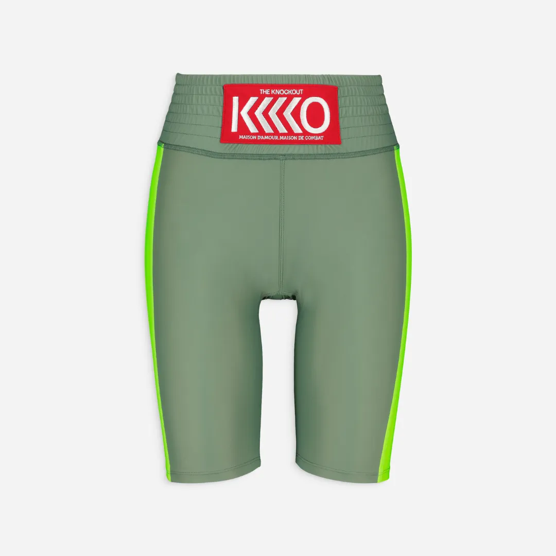 Reakt Short in Sage & Yellow