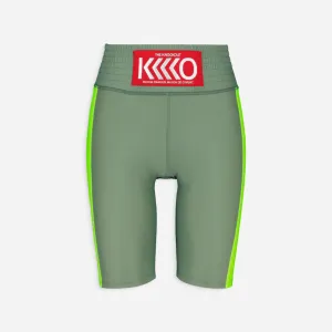 Reakt Short in Sage & Yellow